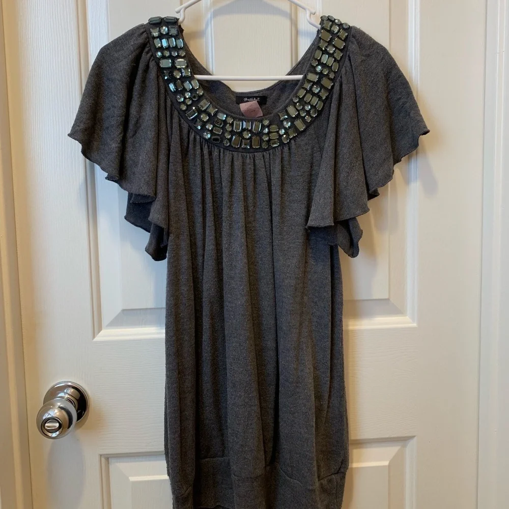 Grey top - rhinestones embellished - Rhaphsody - Picture 6 of 8